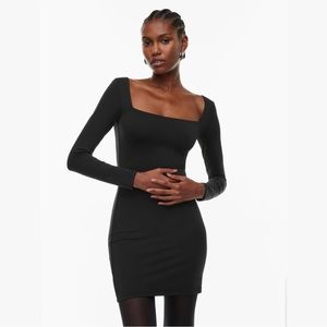 Babaton Aritzia Contour Squareneck Longsleeve Mini Dress Black, Size XL